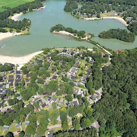 Gezellig Chalet Met 2 Slaapkamers En Zicht Op Het Water Erm Extérieur photo
