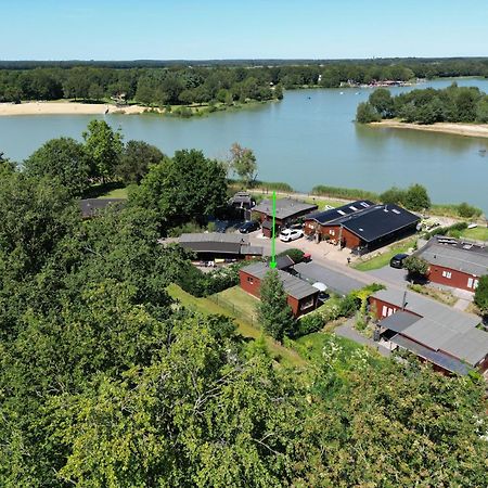 Gezellig Chalet Met 2 Slaapkamers En Zicht Op Het Water Erm Extérieur photo